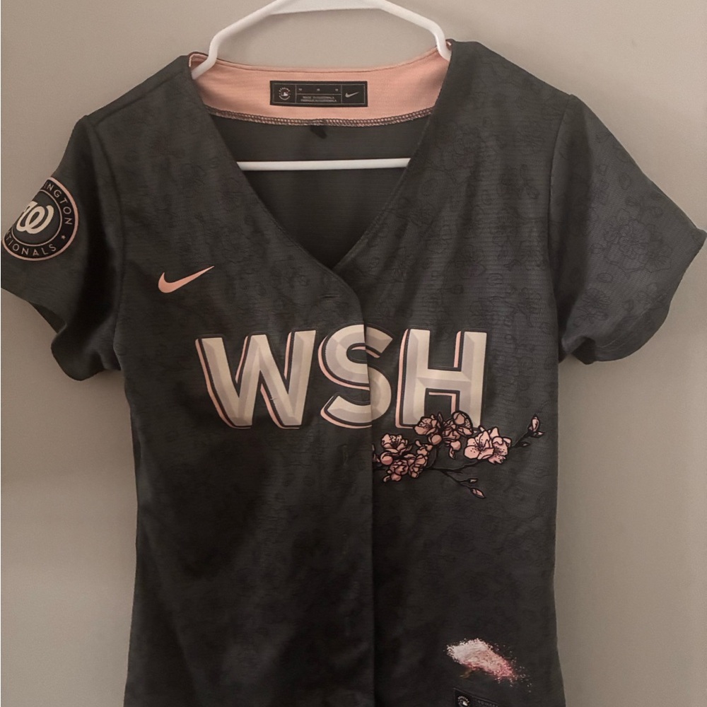 Nike Women's Black and Pink Floral Washington nationals cherry blossom Jersey